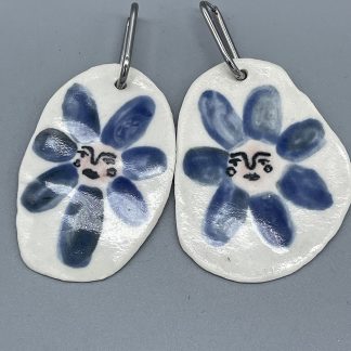 Pendientes flor azul grande